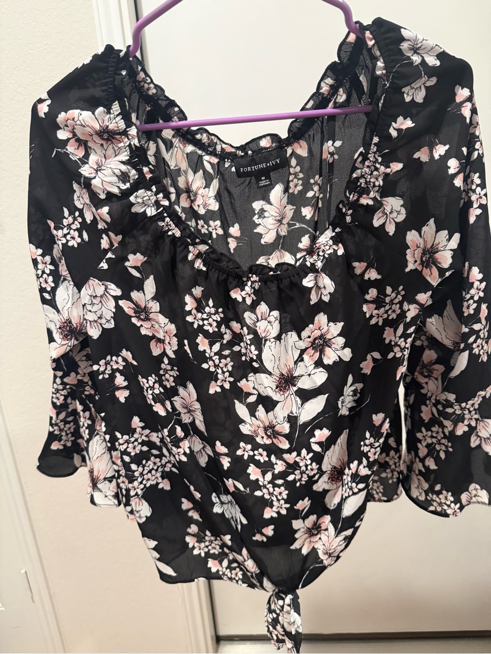 Fortune & Ivy Black Floral Tie-Front Blouse